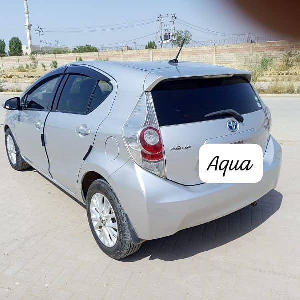 Toyota Aqua 2014 9