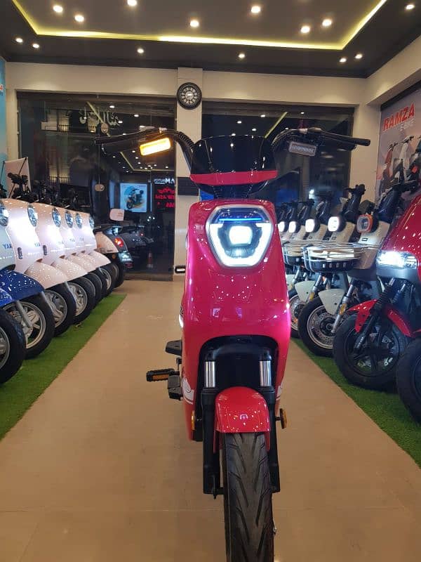 New Asia Electric Scooty Z3 Model 2024 New Zero Meter 3