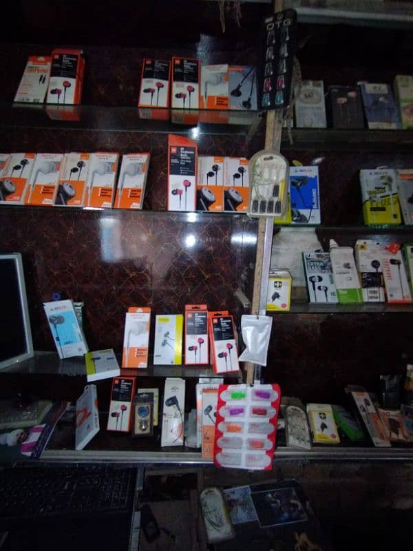 mobile shop ka Saman jis bhi ko shop bananii ho 4