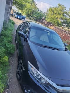 Honda Civic Oriel 2016 (SUNROOF)