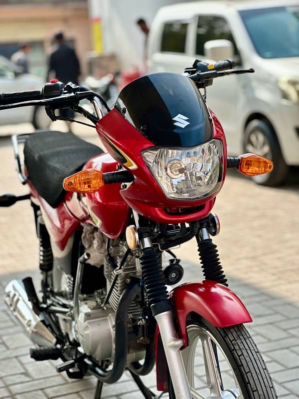 Suzuki GD-110s 2