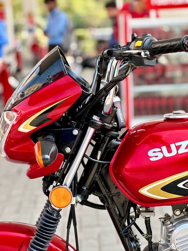 Suzuki GD-110s 6