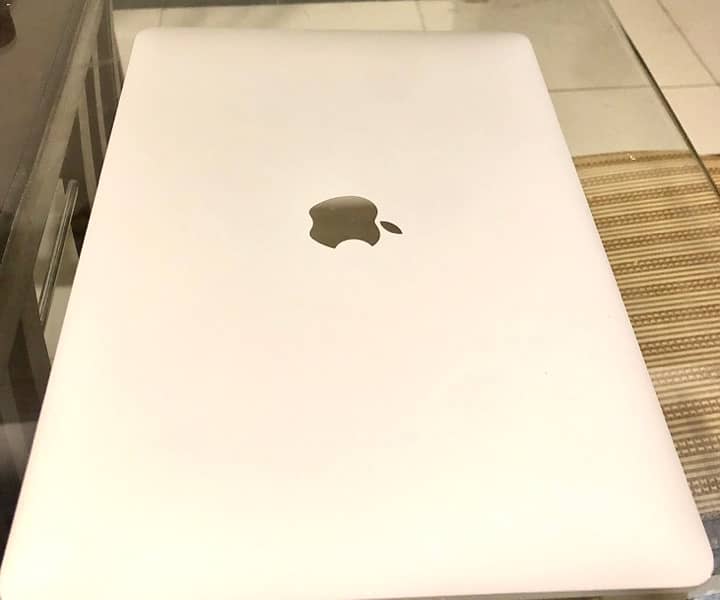 Mac Book Air 2019 1