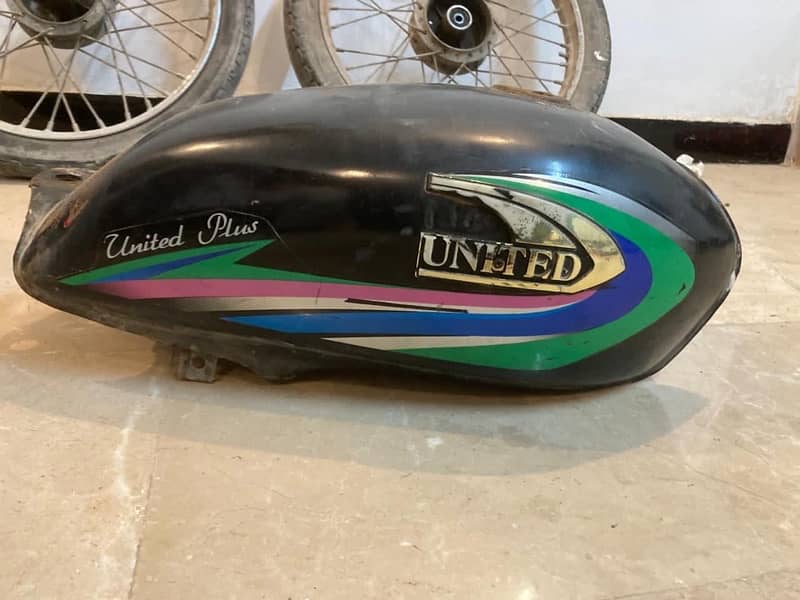 United 100 bike Parts 6