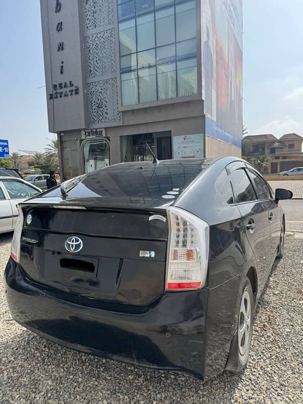 Toyota Prius 2010 1