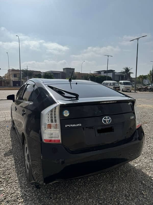 Toyota Prius 2010 3