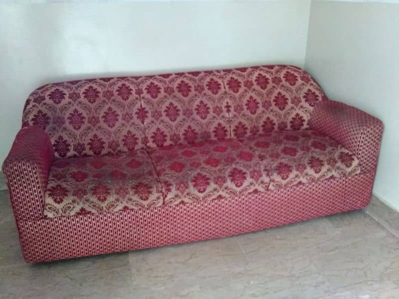 soffa for sell 3 seater 1