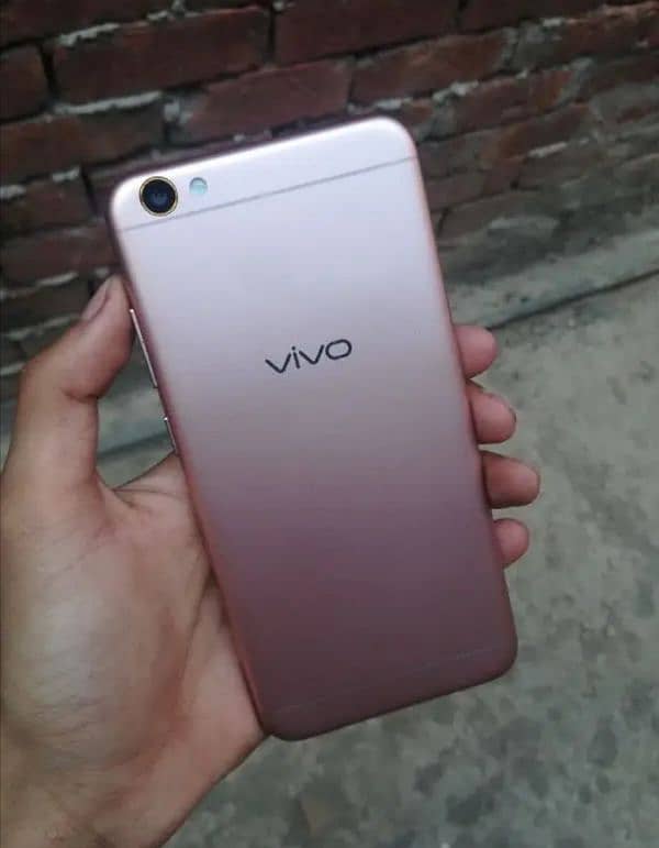 Vivo Y67 4Gb || 64Gb Mobile 4G / No oppo infinix tecno samsung iphone 1