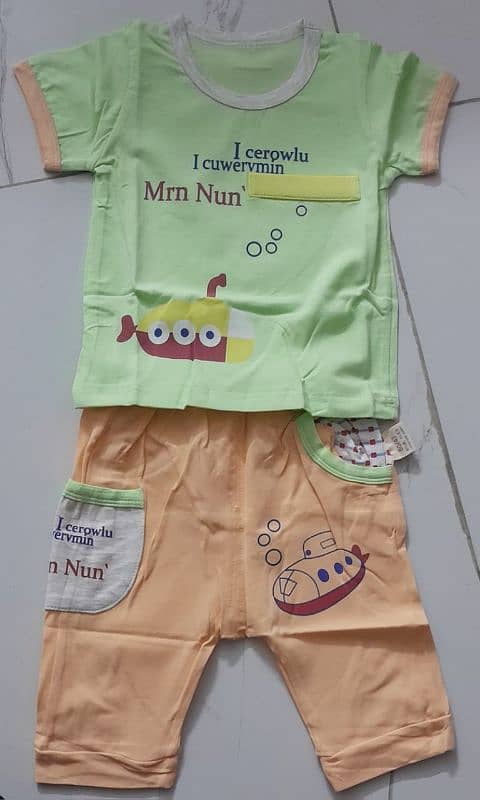 Unisex kids clothes. 3