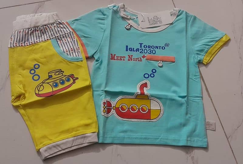 Unisex kids clothes. 4