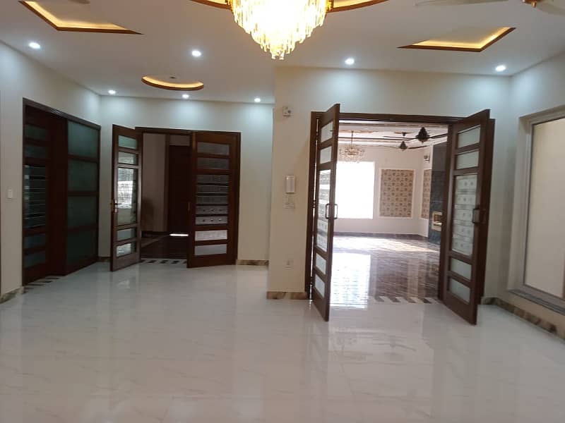 1 KANAL HOUSE FOR SALE 25