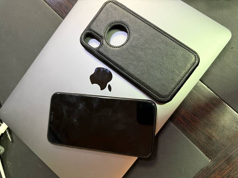 Iphone xr (64gb-Fu) 1