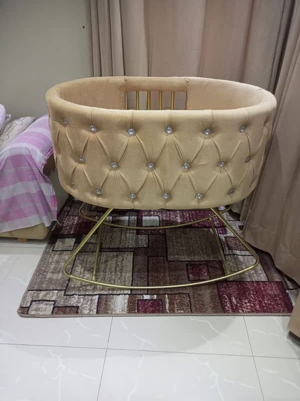 Baby cot/baby bed/baby swing bed Gold colour made it urgent sale 2