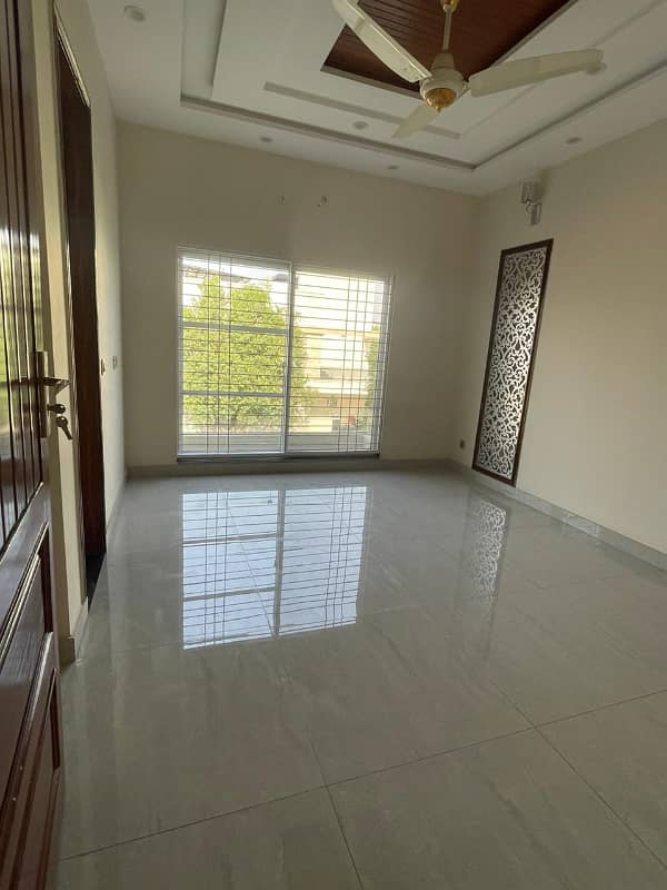 10 Marla Luxury House For Sale In Bahria Town Rafi Block 14