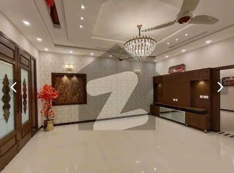 10 Marla Luxury Designer House For Sale In Bahria Orchard Phase 1. 23