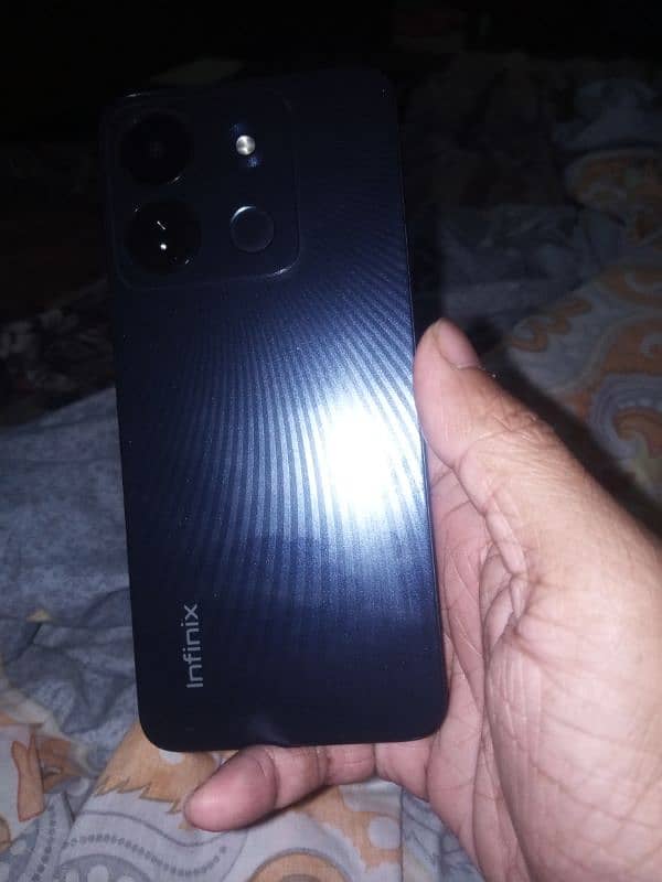 infinix smart 7 HD 4