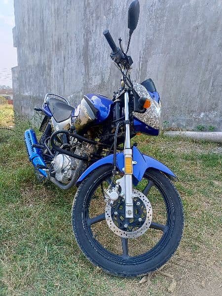 Like New! Hardly Used Yamaha ybr 125cc Bike – Perfect for Any Terrain! 3