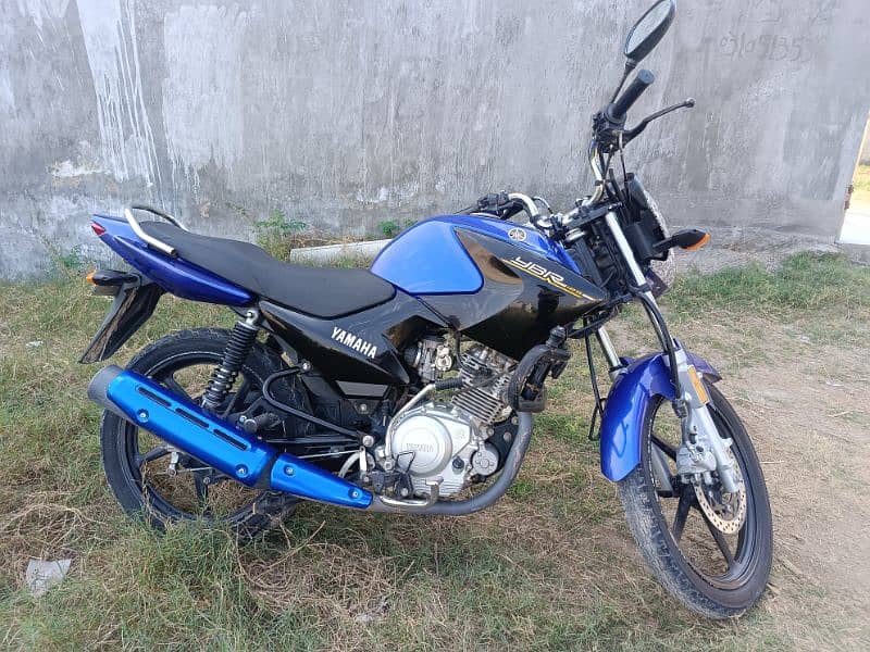 Like New! Hardly Used Yamaha ybr 125cc Bike – Perfect for Any Terrain! 5