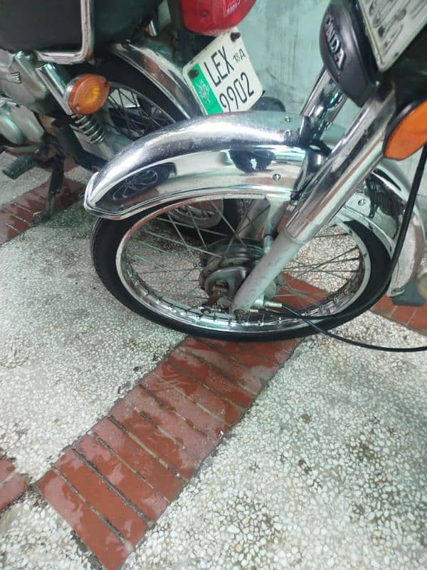 Honda CD70 bike call me 03297301430 3