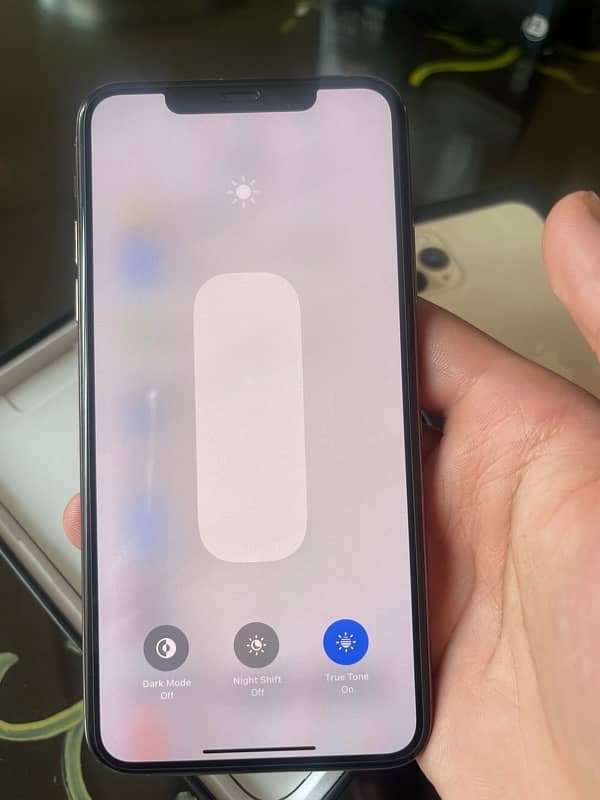 Iphone 11 pro max 256gb Pta approved 4