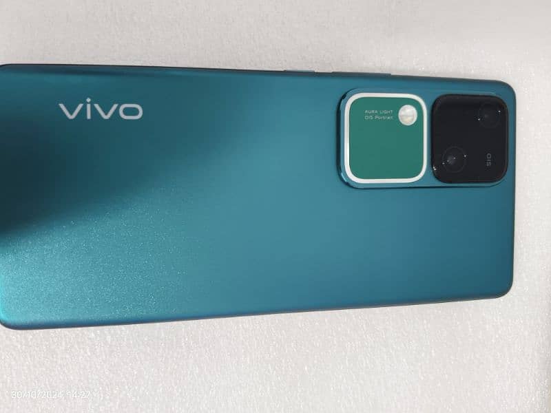 Vivo V30 12+256 3