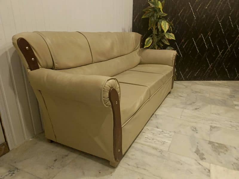 3 seater sofa 2