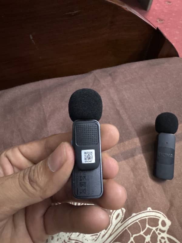 BOYA mic v2 double unit with charging cable 10/10 1