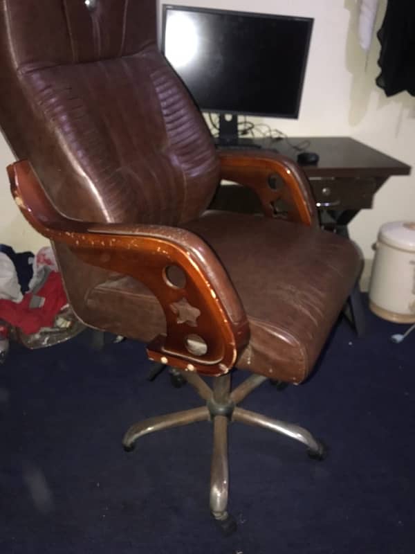 chair and tabel for sale office chair and office tabel 3