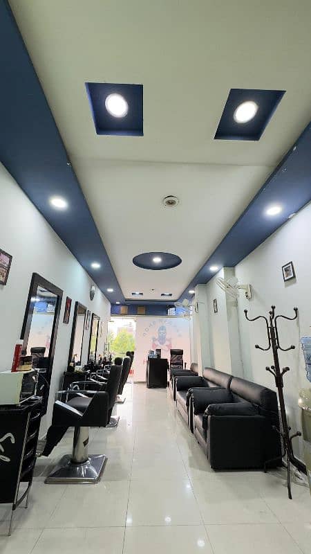 men's saloon gulbreg greens Islamabad 4