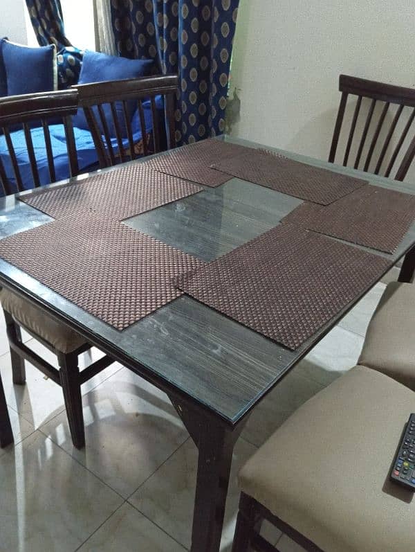 6 seater dining table 2