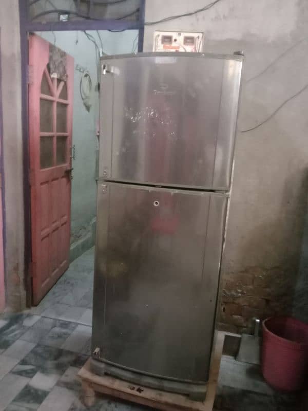 Dawlance fridge for Sale 1