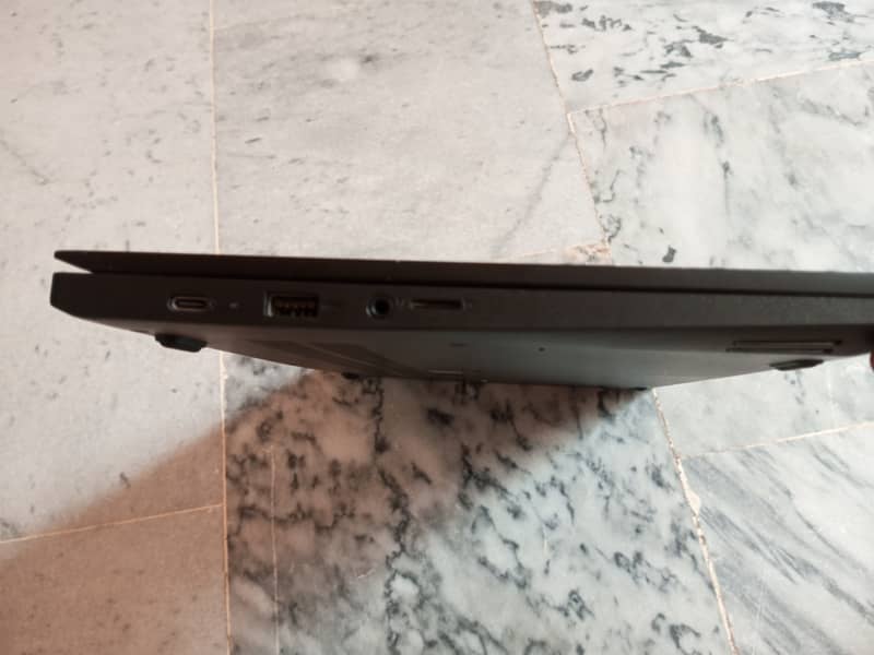 Lenovo w14 8/256 - 10/10 condition 6