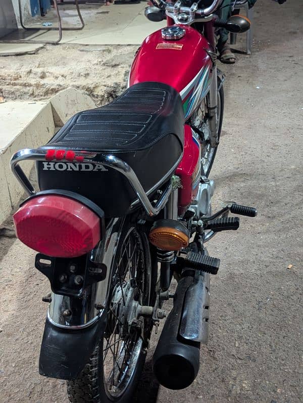 Honda 125 _2022 k last month or last week ki h un-registerd h 1