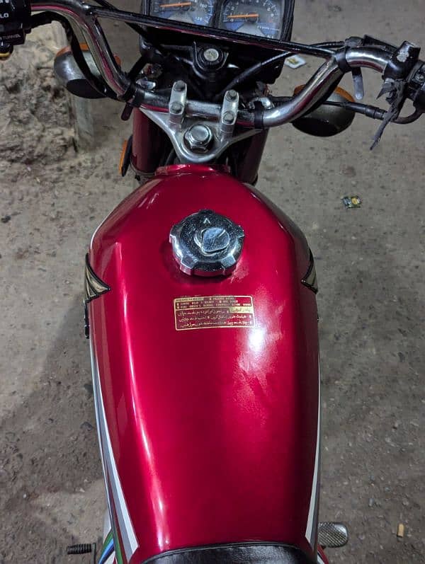 Honda 125 _2022 k last month or last week ki h un-registerd h 4