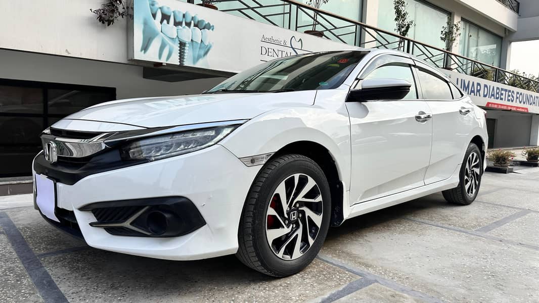 Honda Civic Oriel 2017 Honda Civic Oriel 1.8 i-VTEC CVT 0