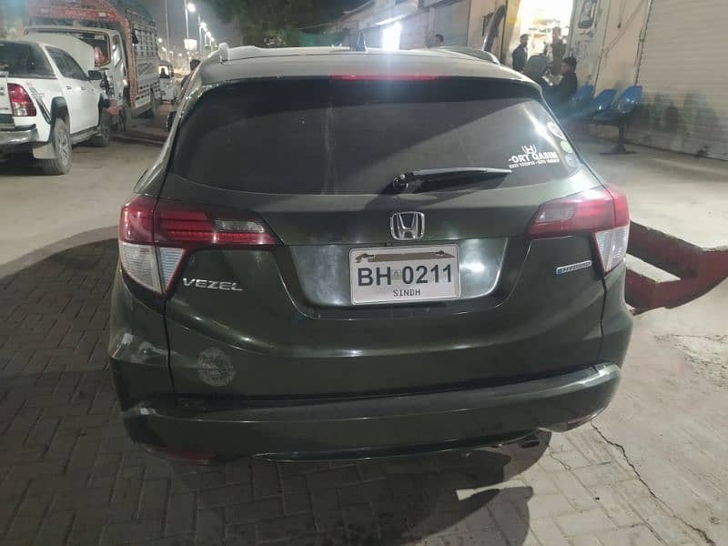 Honda Vezel 2014 z sensing 16