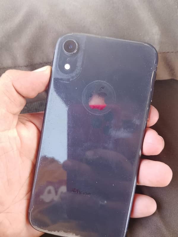 iPhone XR non pta koi masla nh ha all ok ha pin peck ha 6