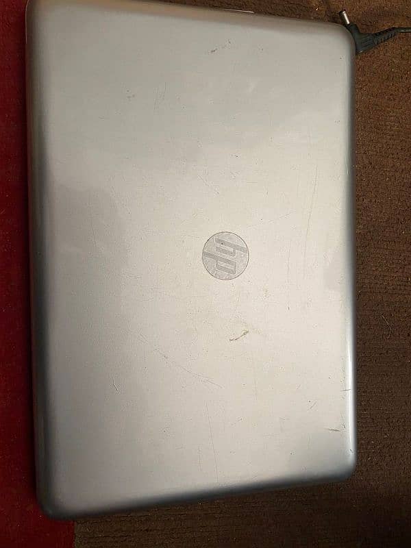 HP laptop 4