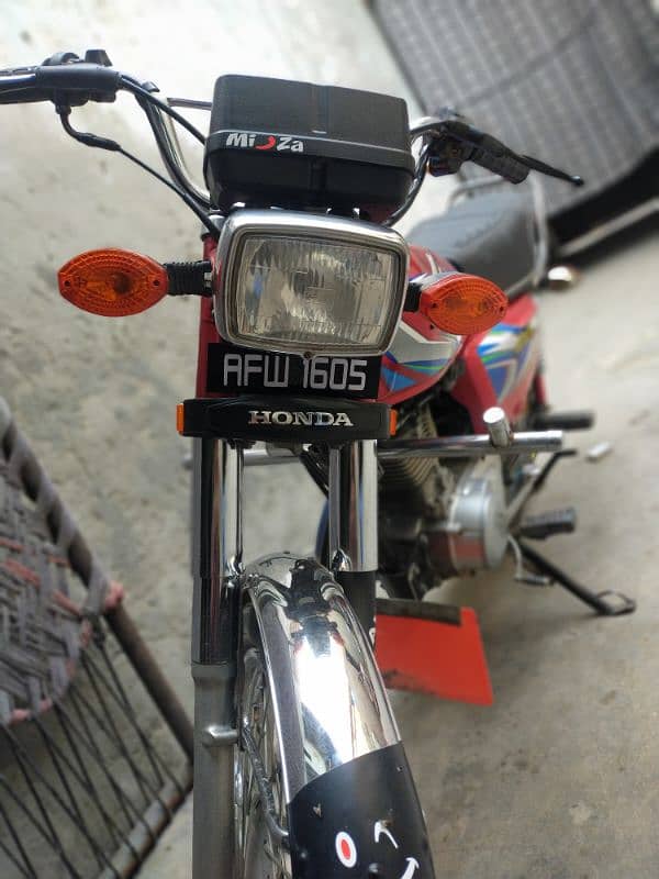 Honda 125cc lush condition 2