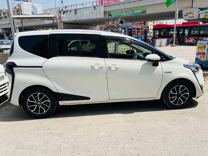 Toyota Sienta 2016 2