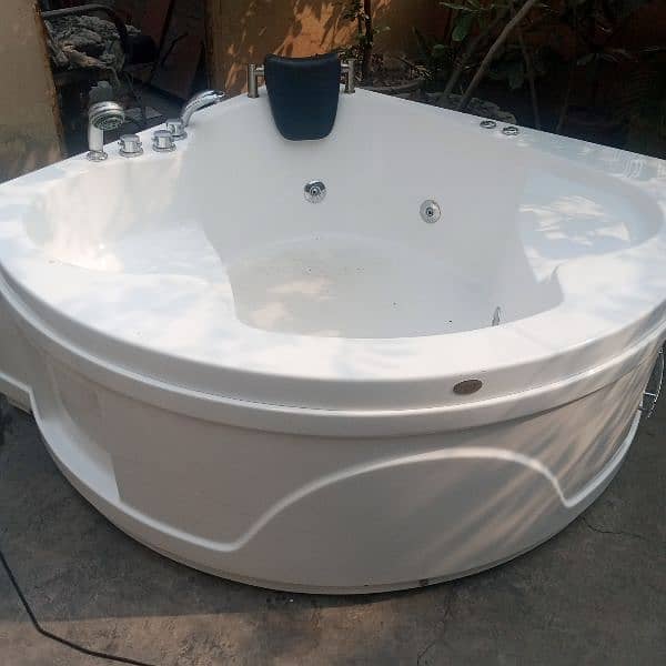 jacuzzi bath tube 4