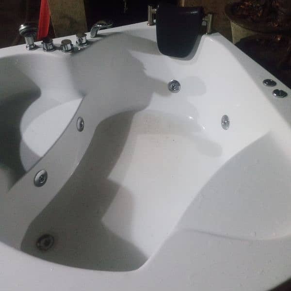 jacuzzi bath tube 7