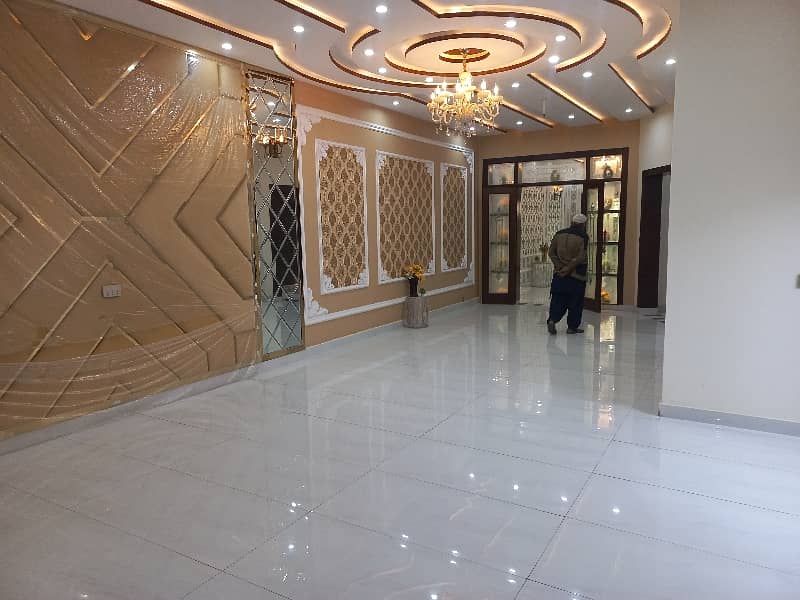 Centrally Located House In Tariq Gardens - Block E Is Available For sale 5