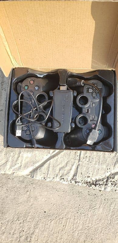 M8 GAME STICK   M8 Game Stick Pro 4K Console 64GB – 20000 Games – PS1 4