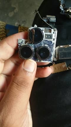 I phone 14pro max ka camera our parts awlibal