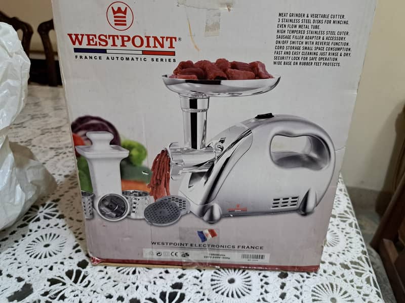 WestPoint Meat Grinder with Vegetable cutter, shredder,slicer,juicer 2