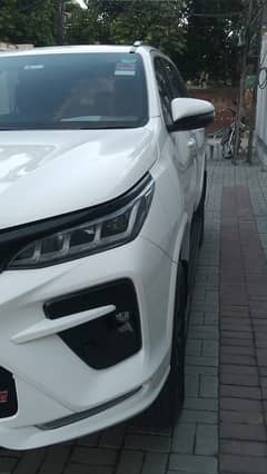 Toyota Fortuner grs white colour 2023