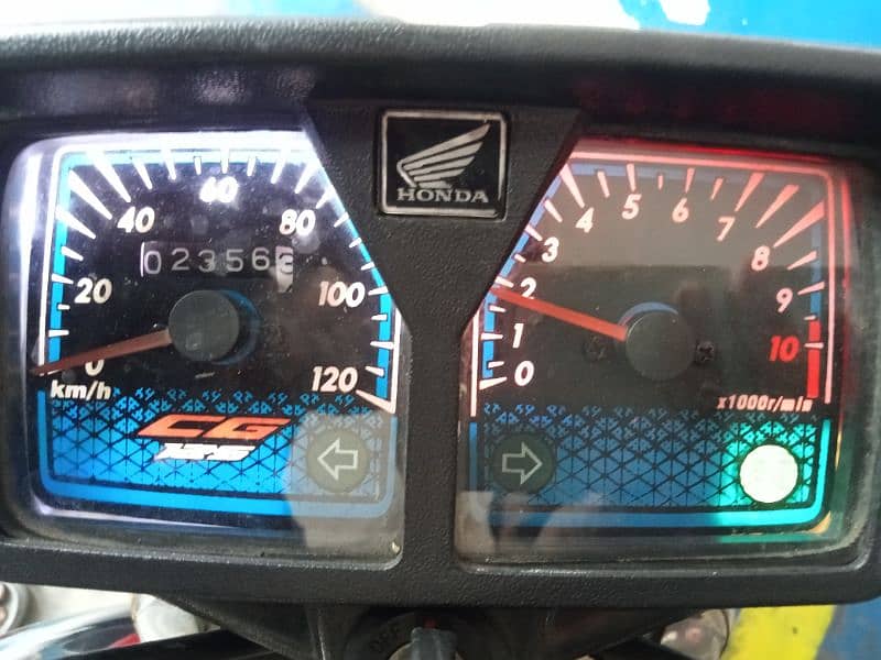 Honda 125 / condition excellent / Engine genuine. . ( urgent sale ) 6