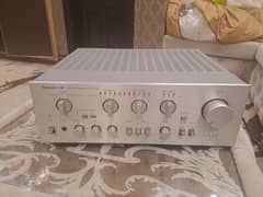 Technics stereo Amplifier v8