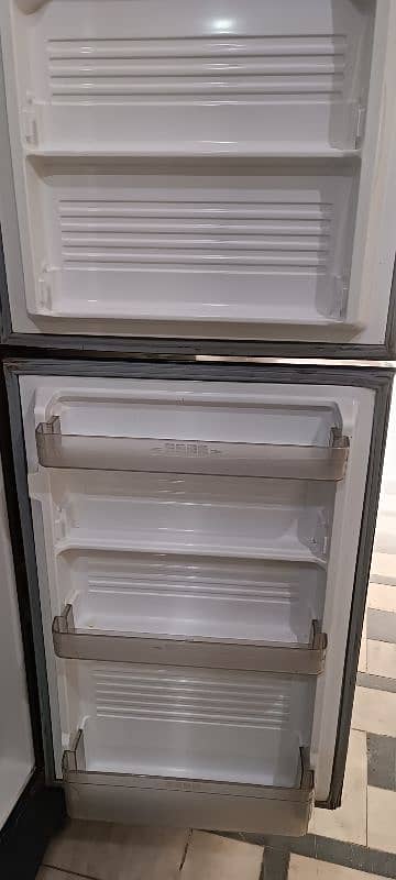 Dawlance fridge 1